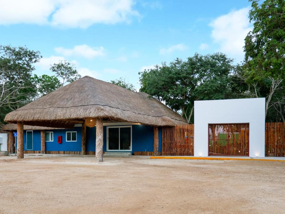 Colorbox Beds And Rooms Tulum Extérieur photo